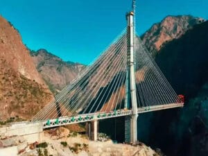 5 Inspiring Steel Structure Projects Architecture