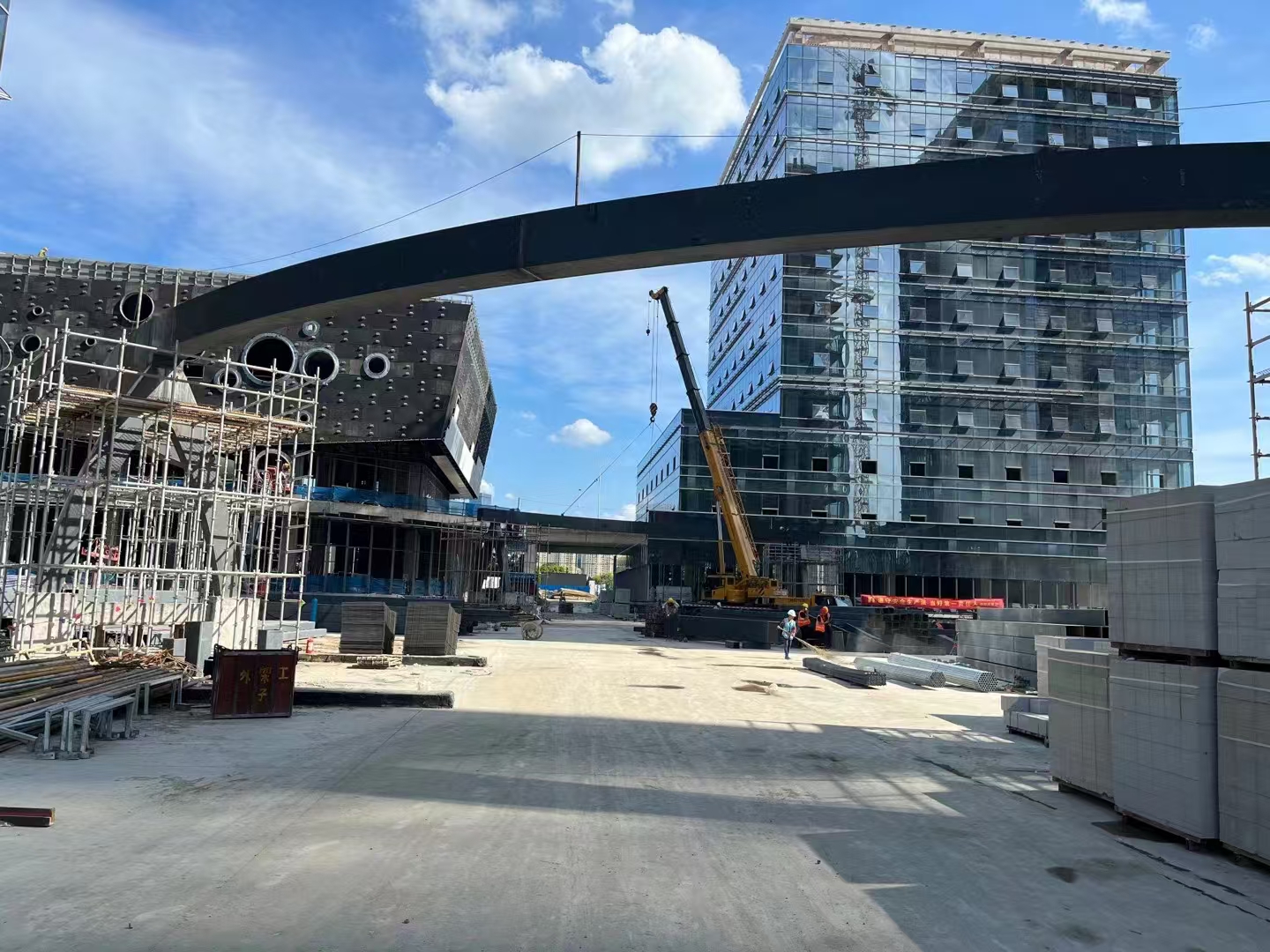 steel building construction advantages investment