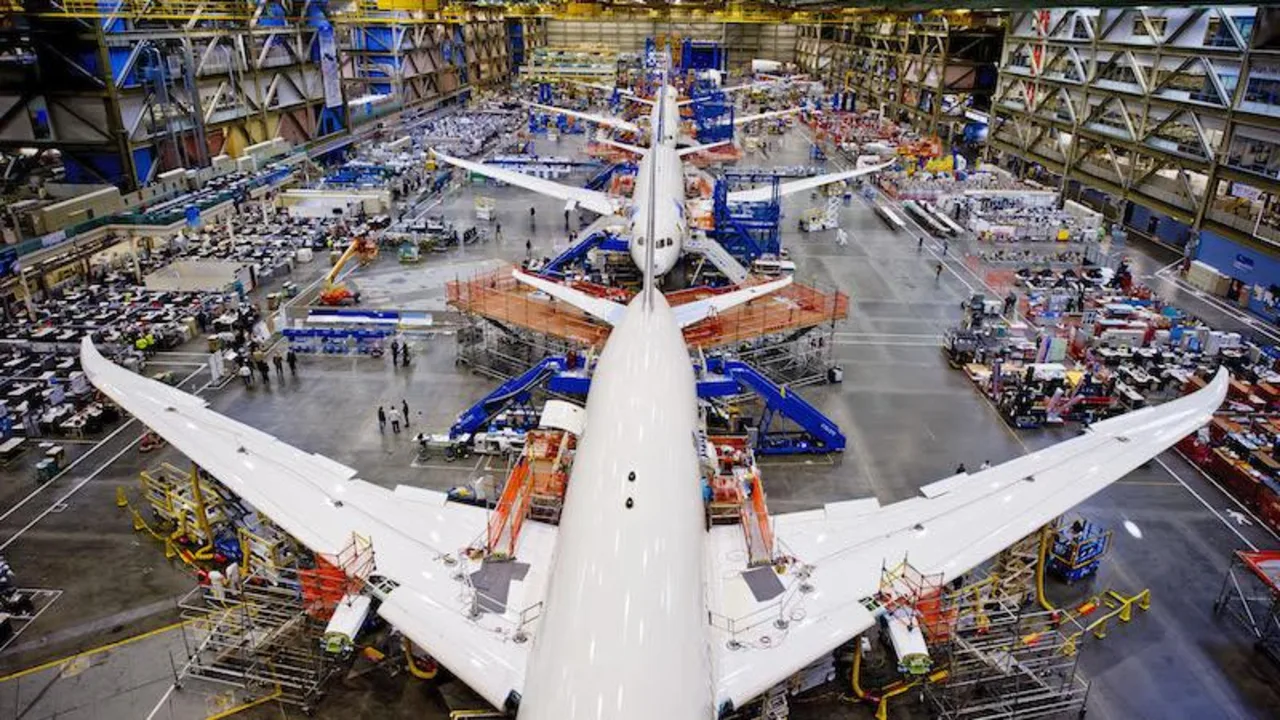 steel aircraft hangar