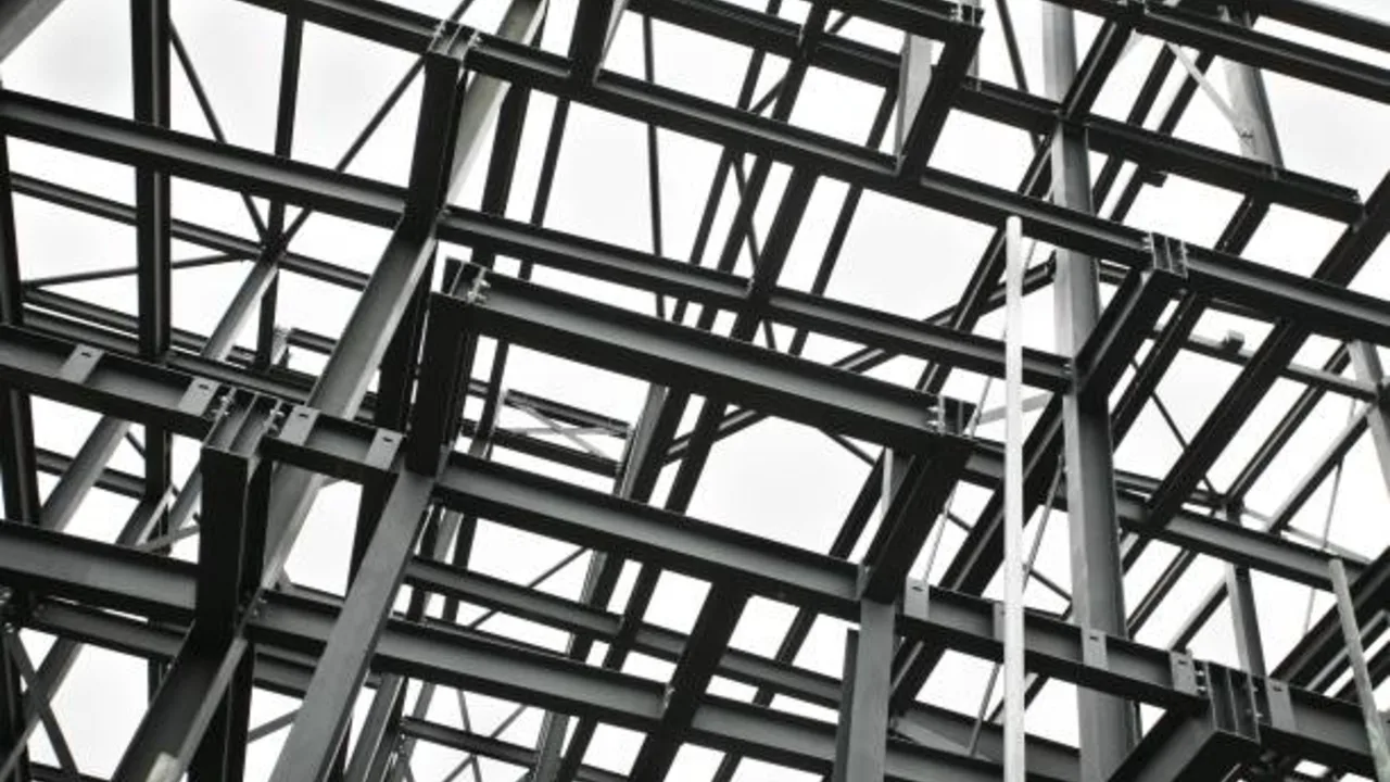 steel structure erection planning