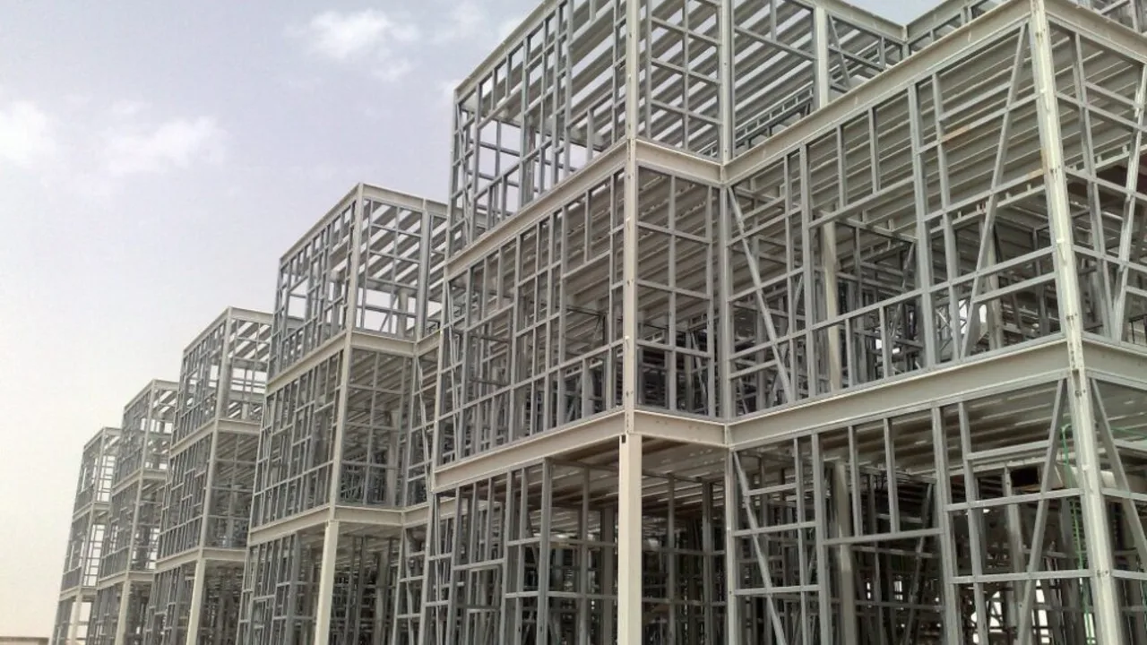 construcción industrial prefabricada con estructuras de acero