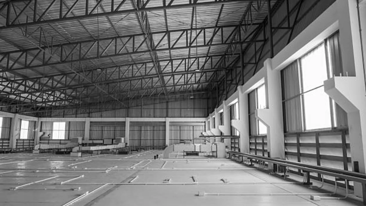 warehouse column spacing