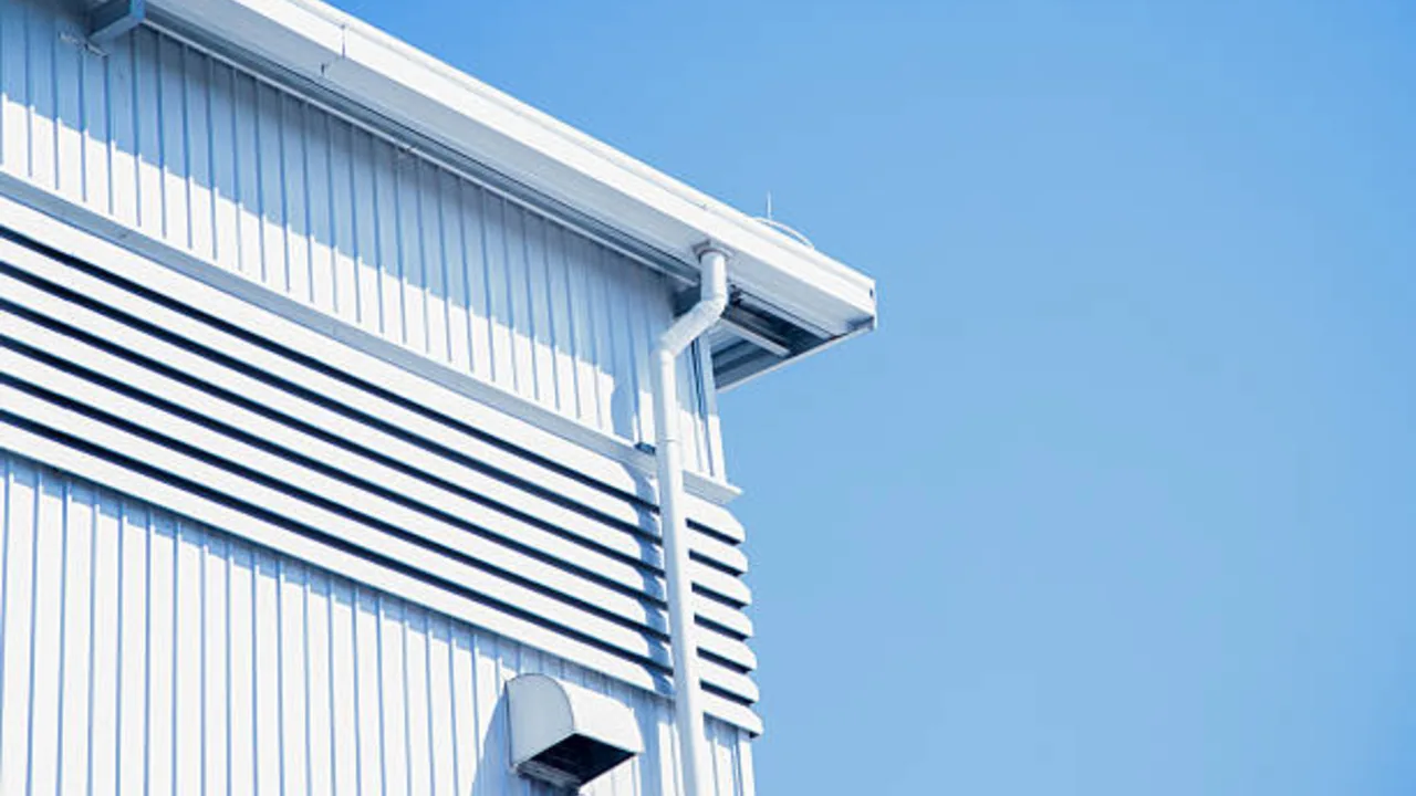 Warehouse Site Drainage Planning for Steel Foundations