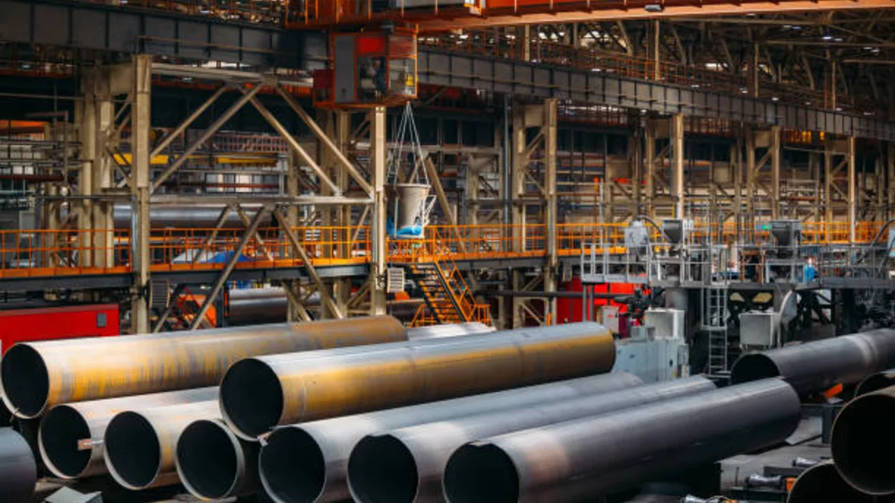 تصميم مصنع فولاذي بنظام Lean في مصنع صناعي حديث