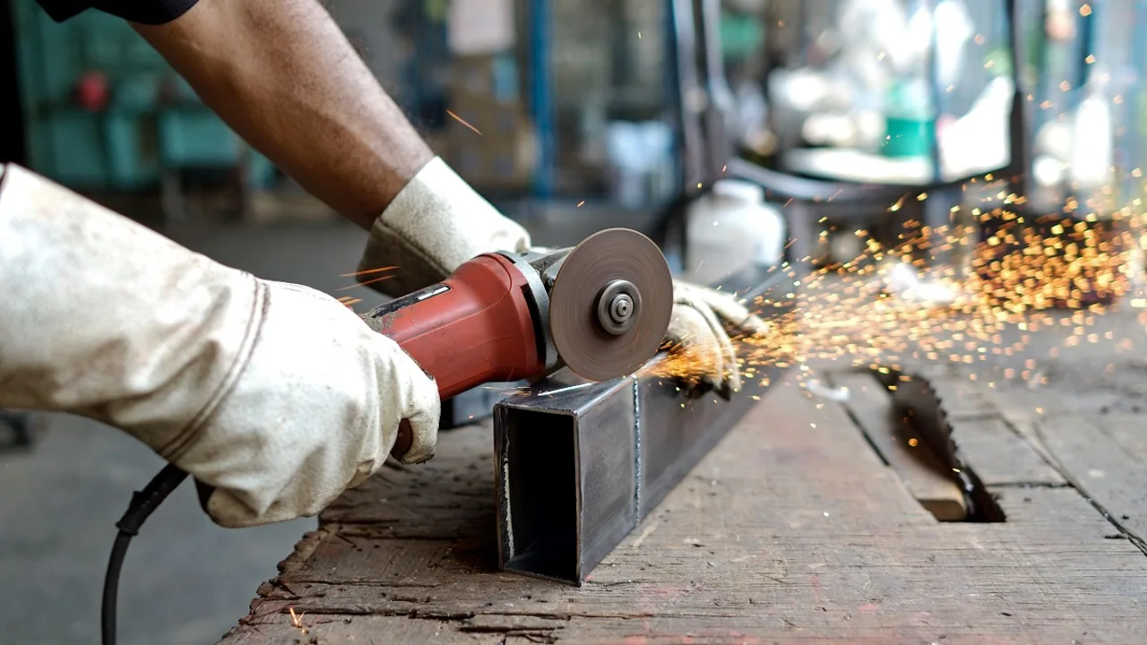 cutting accuracy in fabrication